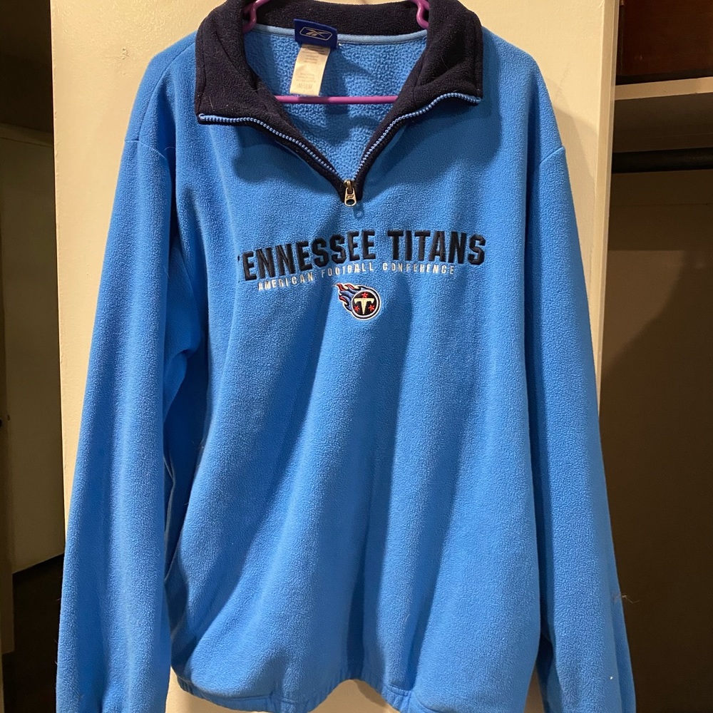 Men’s Tennessee Titans sweatshirt